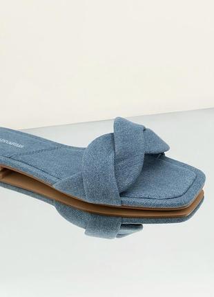 Шлепанцы stradivarius