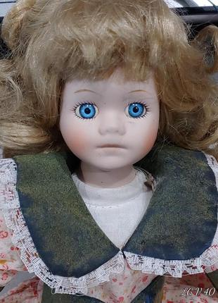 Винтажная фарфоровая кукла2 фото
