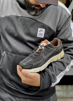 Кроссовки nike vomero 5 5