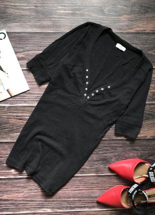 Футболка в рубчик чорна зі стразами new look