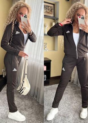 Новый спортивный костюм