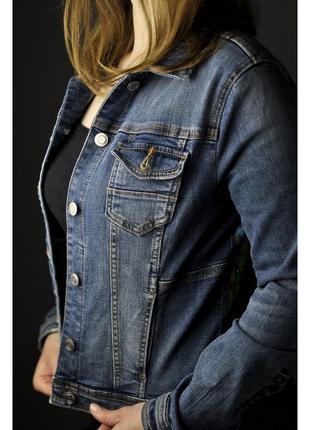 Срошко. куртка модная с ручной росписью. для самых стильных и оригинальных. джинсовая куртка женская.3 фото