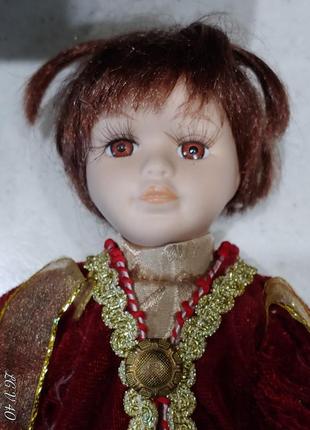Вінтажна порцелянова лялька, хлопчик, нюанс1 фото