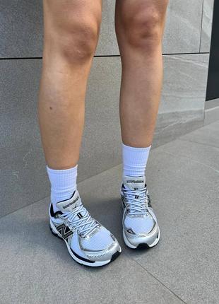 New balance 860v2 топові кросівки жіночі беланси сріблясті срібні з сіткою весна літо літні кроссовки женские серебряные серебристые летние6 фото