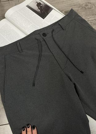 Фірмові чоловічі брюки strellson з нових колекцій4 фото