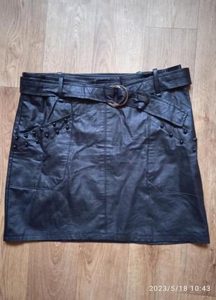 Спідниця з екошкіри