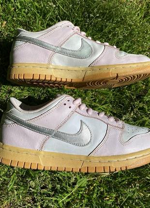 Кросівкт nike dunk pink vintage