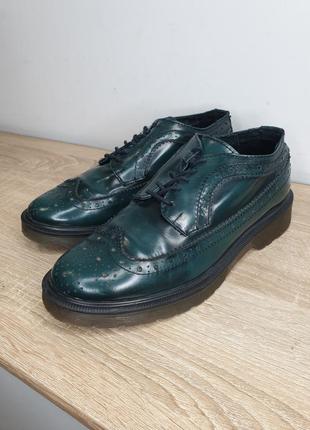 Шикарные натуральные кожаные броги оксфорды броги ботинки туфли на шнуровке натуральная кожа в виде dr. martens