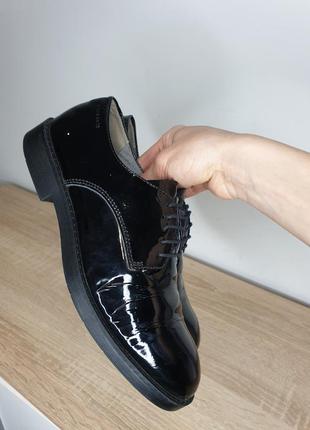 Базовые натуральные кожаные оксфорды броги туфли на шнуровке натуральная лакированная кожа vagabond4 фото