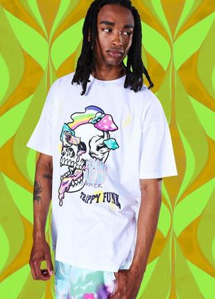 Футболка boohoo oversized worldwide skull graphic