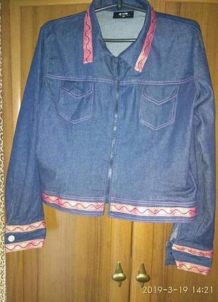 Нова джинсова курточка