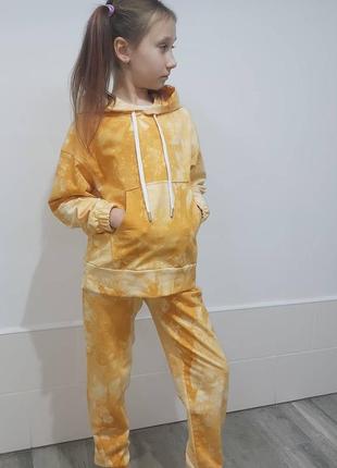 Спортивный костюм для дівчинки