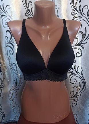 Комфортний бюстгальтер без кісточок 36d 80d marks & spencer
