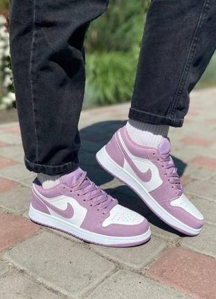 Кроссовки женские nike air jordan retro 1 low violet white, джорданы фиолетовые10 фото