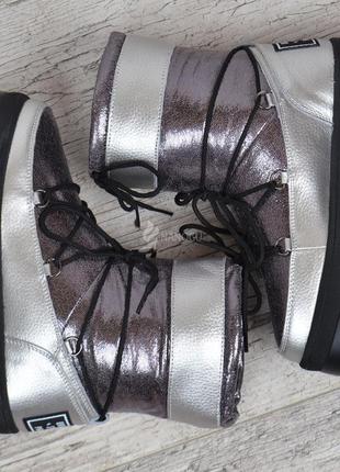 Дутики женские кожаные на платформе луноходы original черные серебро3 фото