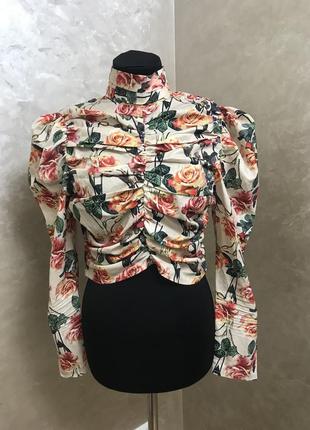 Блуза в квітковий принт від prettylittlething p.10