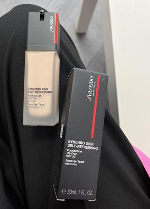Тональний крем shiseido synchro skin self-refreshing foundation1 фото