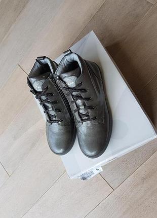 Кожаные деми ботиночки noёl . франция , р. 29, 34