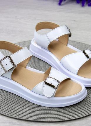 Стильні білі сандалі/босоніжки з пряжкой шкіряні, шкіра жіночі на літо,білого кольору,колір білий4 фото
