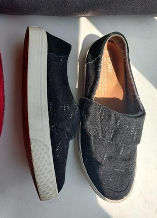 Слипоны от Toms