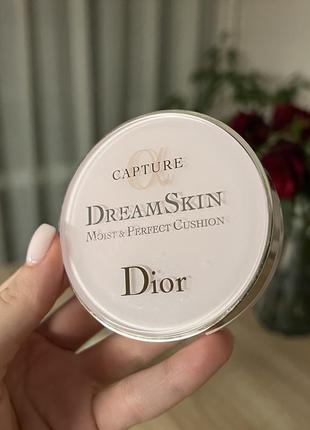 Кушон для обличчя dior capture totale dream skin perfect skin cushion spf 50/pa+++