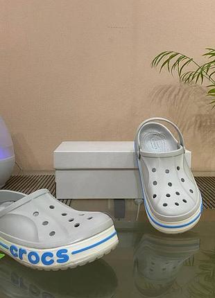 Crocs (серо-белые)