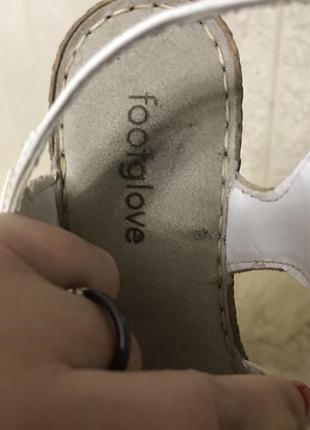 Кожаные легчайшие босоножки на танкетке footglove