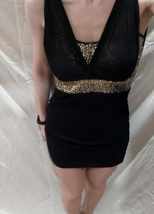 Вечернее мини платье с пайетками, размер м