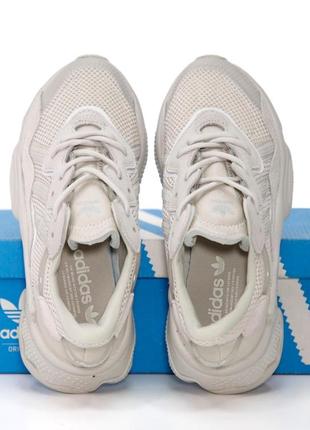 Модні жіночі кросівки adidas ozweego (бежеві)рефлективні (37-40)7 фото