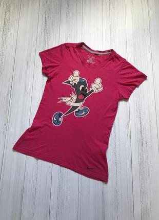 Спортивная футболка nike