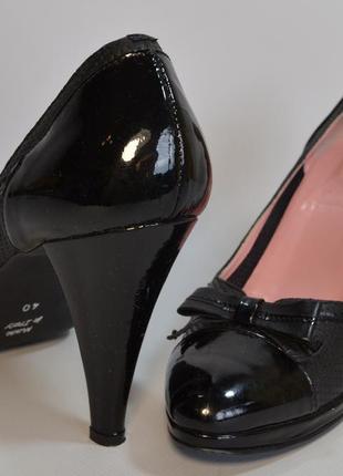 R&f италия оригинал! натуральная перфорированная кожа эффектные туфли1000 пар обуви тут!4 фото