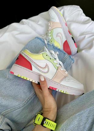 Нереальні яскраві кросівки nike air jordan retro 1 low ember glow кольорові з білим