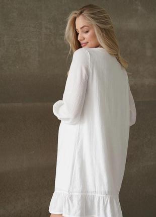 Легкое нежное платье для беременных и кормящих мам белое свободного силуэта, 4502769-б3 фото