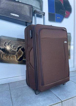 "набор чемоданов airline на 2 колеса2 фото