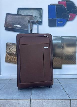 "набор чемоданов airline на 2 колеса