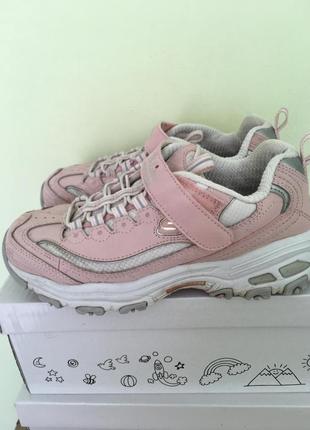 Кроссовки девочке sketchers