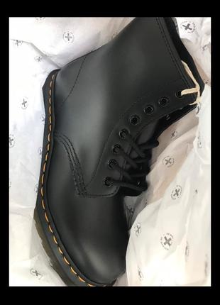 Черевикам martens 1460 smooth leather boot smooth2 фото