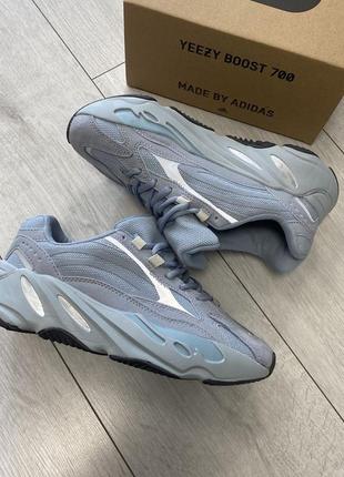 Кроссовки adidas yeezy boost 700 v2 grey