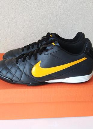 Сороконожки 39-40
 nike tiempo rio8 фото