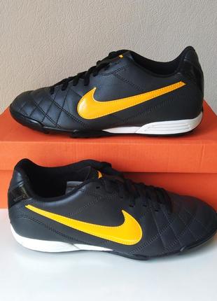 Сороконожки 39-40
 nike tiempo rio1 фото