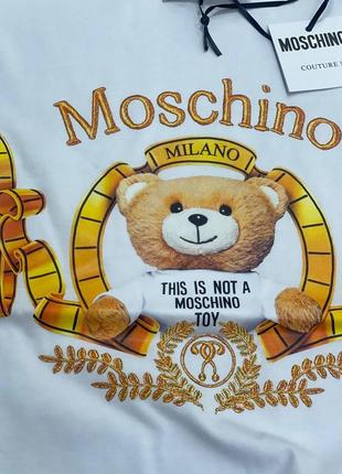 Жіноча футболка moschino7 фото