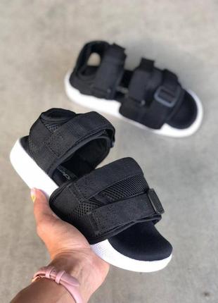 Сандалии adidas adilette black white (адидас черного цвета на лето)36-39,44,1 фото