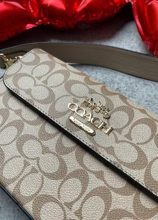 Сумка coach shoulder bag beige monogram3 фото