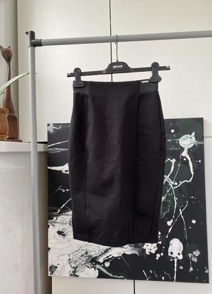 Строгая черная юбка guess3 фото