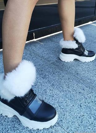 Кожаные крутые женские ботинки  с белым мехом осень-зима6 фото