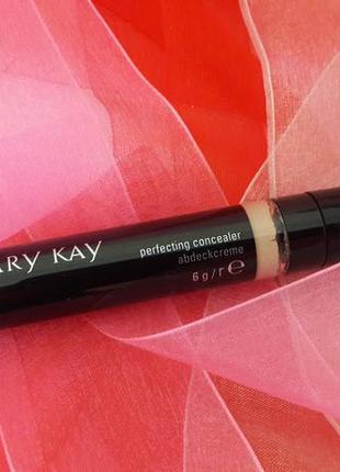 Маскуючий засіб perfecting concealer помірно світлий мері кей mary kay2 фото