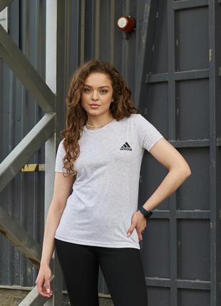 Женская футболка adidas серая1 фото