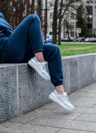 Бело голубые кожаные женские кроссовки,размеры 32- 41