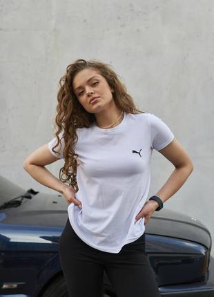 Жіноча футболка puma біла