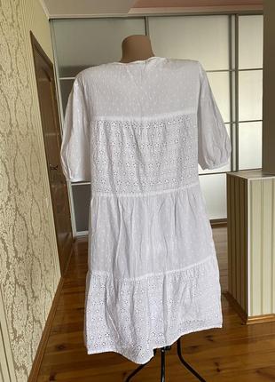 Люксовое белоснежное ярусное платье коттоновое из прошвы5 фото